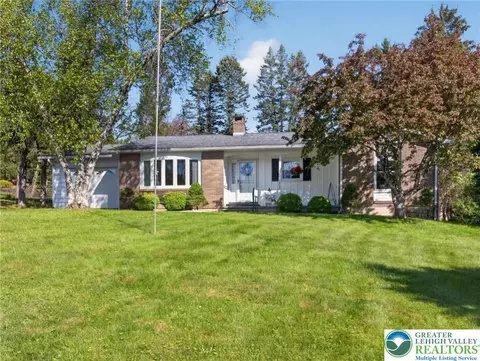 103 Kent Rd, Stroudsburg, PA 18360