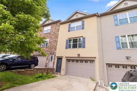 1213 Bradford St, Allentown, PA 18103