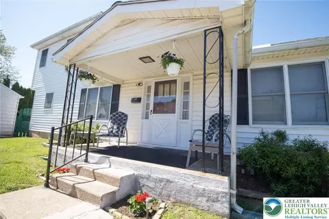 2135 Lafayette Ave, Bethlehem, PA 18017
