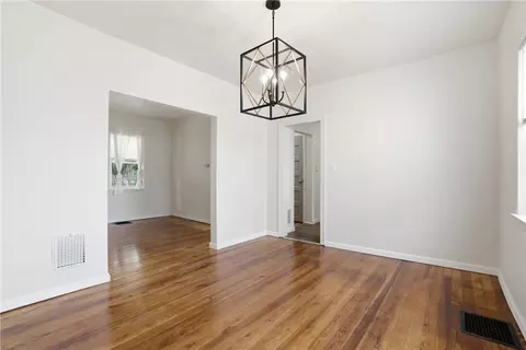 Living - 770 Washington Ave, Bethlehem, PA 18017 photo 3 of 3