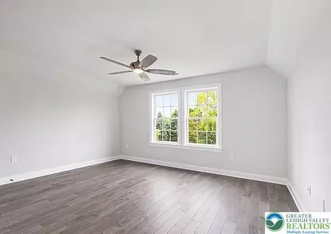 2640 Eagle Ln, Hellertown, PA 18055 photo 29