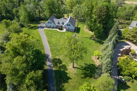 2640 Eagle Ln, Hellertown, PA 18055 photo 44
