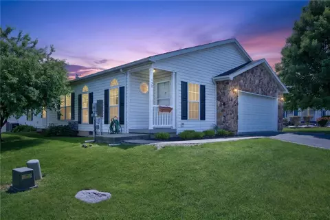 698 San Simeon Pl, Forks Twp, PA 18040