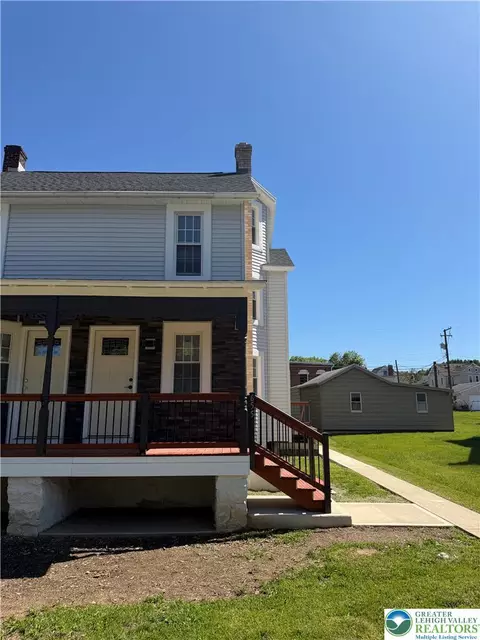 655 E White St, Bowmanstown, PA 18030