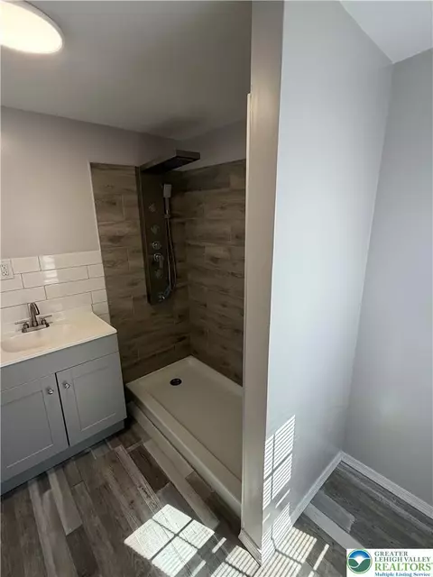 Bath - 655 E White St, Bowmanstown, PA 18030 photo 3 of 3