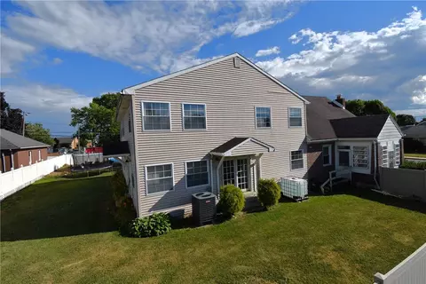 424 Grape St, Fullerton, PA 18052