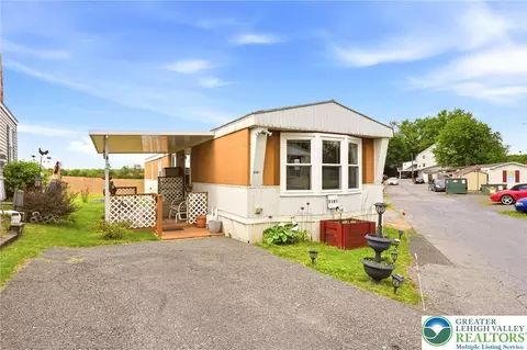 3101 Newburg Rd, Nazareth Twp, PA 18064