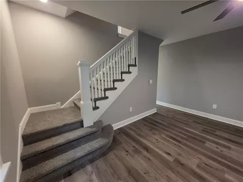 Living - 422 E Goepp St, Bethlehem, PA 18018 photo 3 of 7