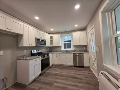 Kitchen - 422 E Goepp St, Bethlehem, PA 18018 photo 1 of 5