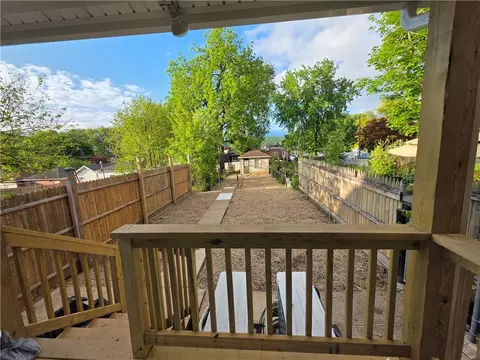 Exterior - 422 E Goepp St, Bethlehem, PA 18018 photo 6 of 9