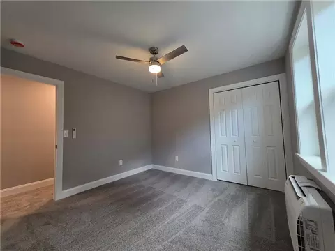Bedroom - 422 E Goepp St, Bethlehem, PA 18018 photo 3 of 4