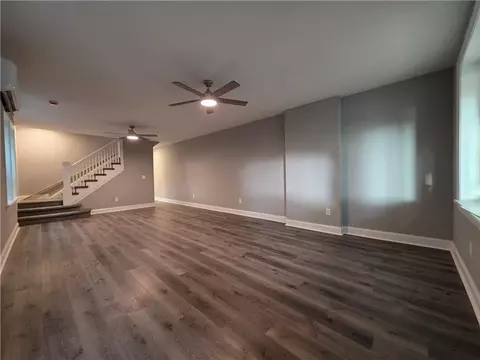 Living - 422 E Goepp St, Bethlehem, PA 18018 photo 7 of 7