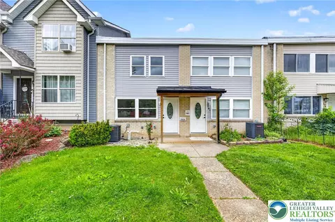 783 Mohawk St, Allentown, PA 18103