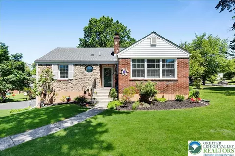 1124 Beverly Ave, Bethlehem, PA 18018