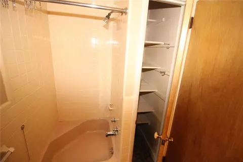 Bath - 132 E Northampton St, Bath, PA 18014 photo 1 of 3