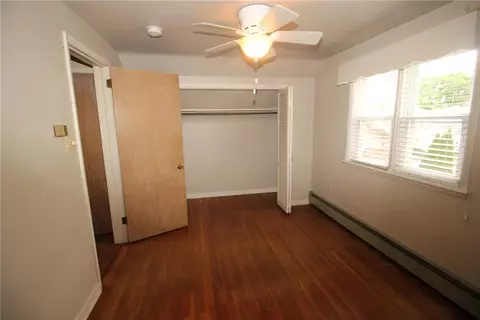 Bedroom - 132 E Northampton St, Bath, PA 18014 photo 3 of 5
