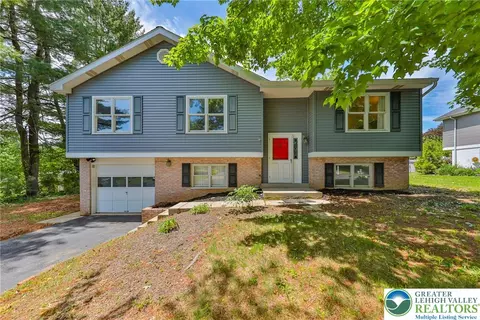 203 Cathy Ann Dr, Reading, PA 19606