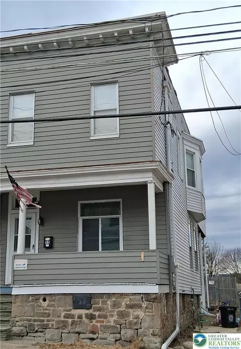 55 Grove St, Wilkes Barre, PA 18702