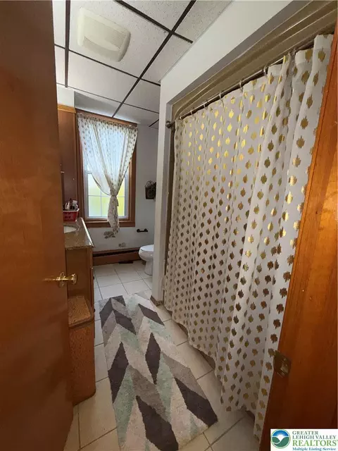 Bath - 1318 E 4th St, Bethlehem, PA 18015 photo 2 of 3