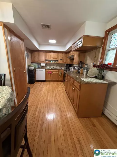 Kitchen - 1318 E 4th St, Bethlehem, PA 18015 photo 1 of 1