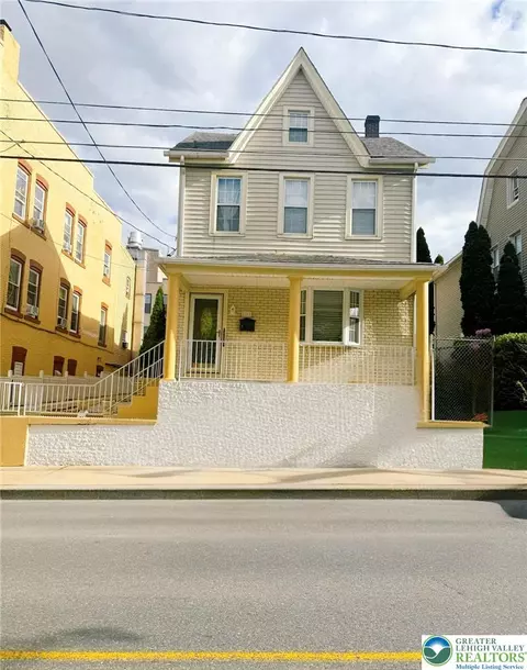 1318 E 4th St, Bethlehem, PA 18015