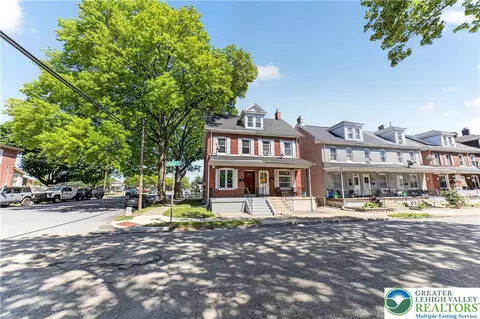 1128 Maple St, Bethlehem, PA 18018