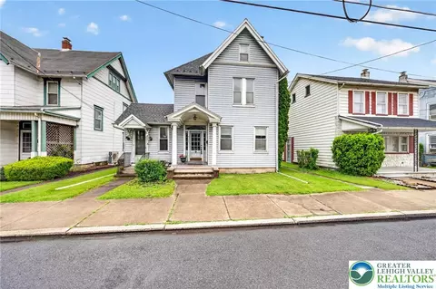 5127 2nd St, Cementon, PA 18052