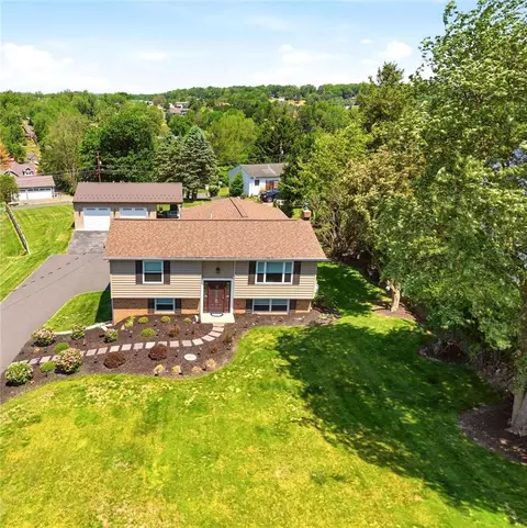706 Shawnee Dr, Auburn, PA 17922