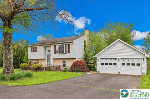418 E Paletown Rd, Quakertown, PA 18951