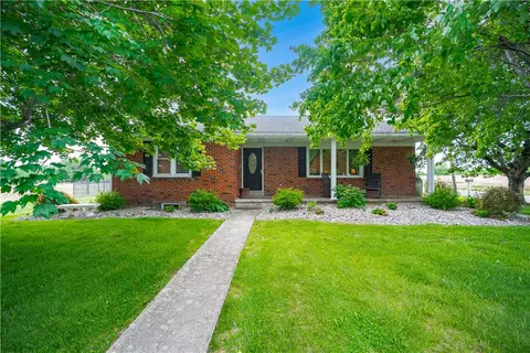 8730 Eberhard Rd, Coopersburg, PA 18036