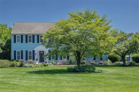 87 Ivy League Dr, Kutztown, PA 19530
