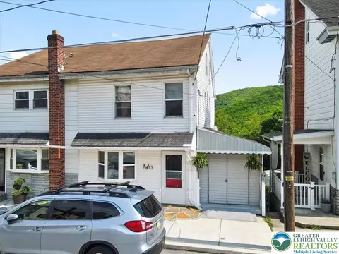 413 South Ave, Jim Thorpe, PA 18229