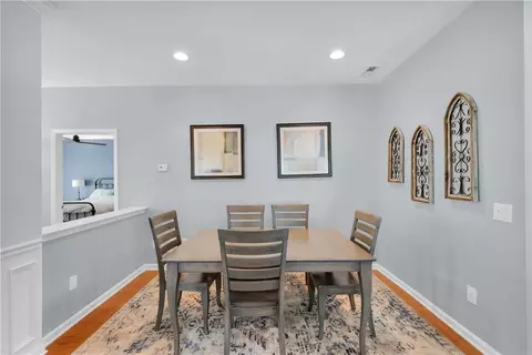 Dining - 1011 Resolution Dr, Bethlehem, PA 18017 photo 2 of 3