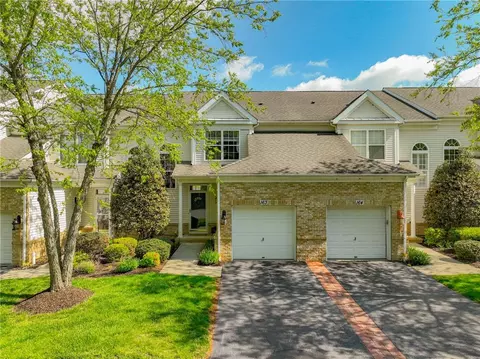 163 Muirfield Way, Easton, PA 18042