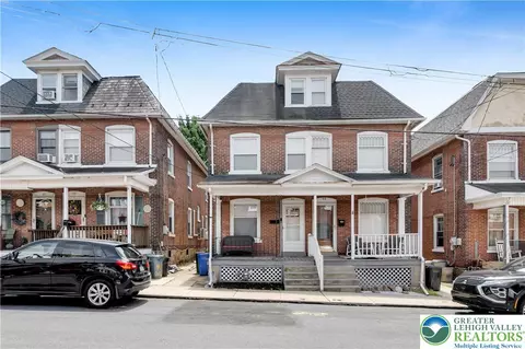 46 W Saucon St, Hellertown, PA 18055