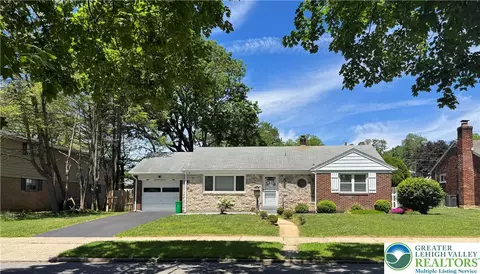 2235 W Livingston St W, Allentown, PA 18104