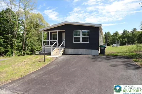 5020 Old Timber Rd, Stroudsburg, PA 18360