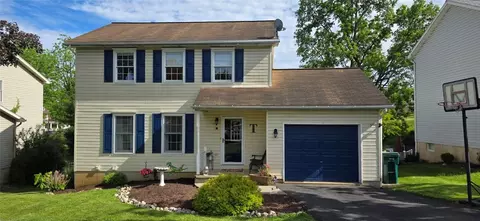 1231 Ann Marie St, Easton, PA 18045