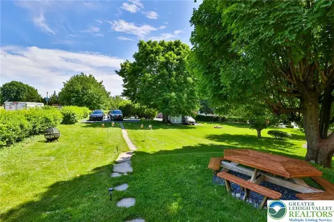 Exterior - 234 E Northampton St, Bath, PA 18014 photo 7 of 11
