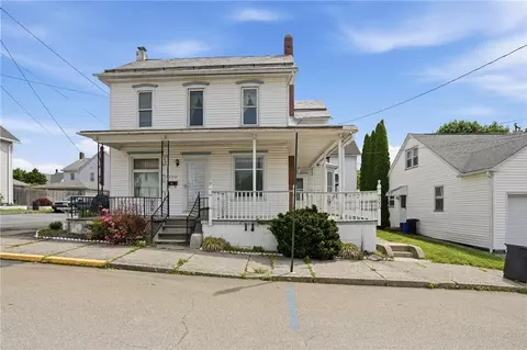 202 S Schanck Ave, Pen Argyl, PA 18072