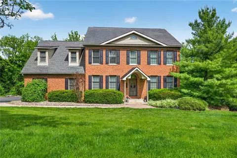 4887 Harvest Ln, Zionsville, PA 18092