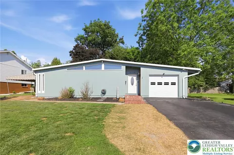 1115 N 38th St, Allentown, PA 18104