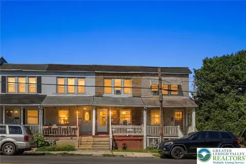 730 S 8th St, Allentown, PA 18103