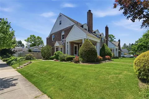 2202 Union St, Allentown, PA 18104