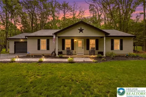 165 Mccool Ln, Lehighton, PA 18235