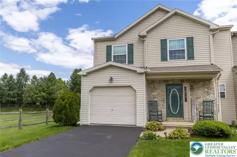 4227 Bedford Dr, Bethlehem, PA 18020