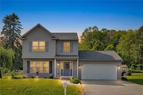 23 Church St, Tremont, PA 17981