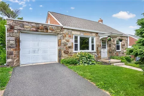 23 Harrison St, Emmaus, PA 18049