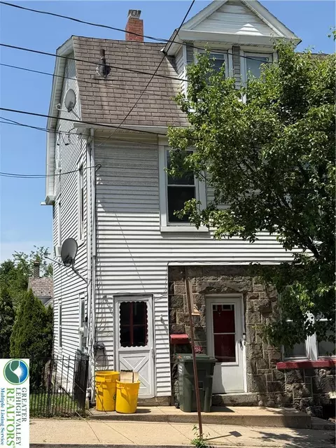 704 Hayes St, Bethlehem, PA 18015