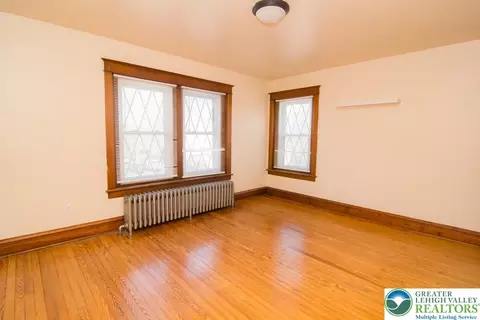 Living - 802 4th St, Fullerton, PA 18052 photo 8 of 10
